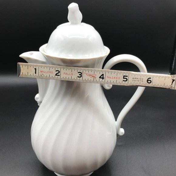 Vintage AK Kaiser Scalloped Teapot Set Egg Cups White Porcelain W Germany - Picture 8 of 16